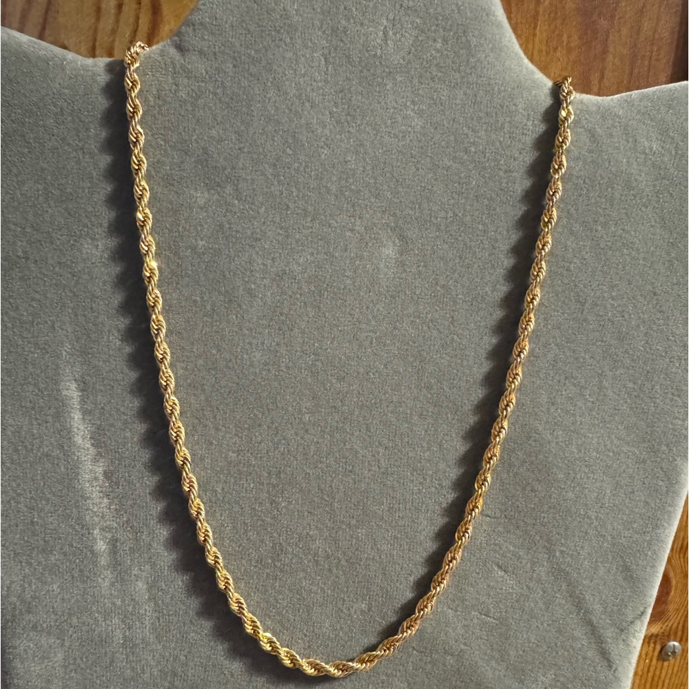 Vintage GCI Good Tone Chain Necklace